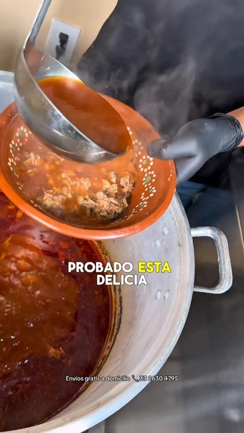 Consomé recién servido